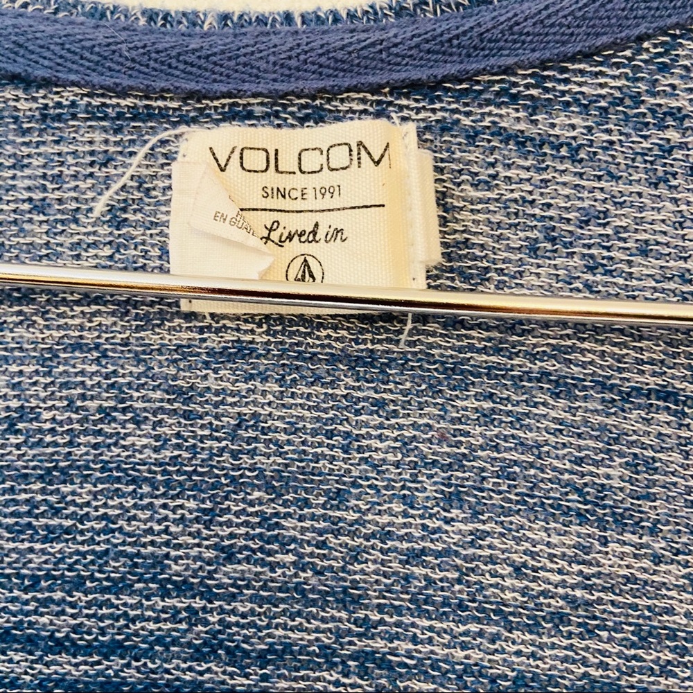 Volcom Sweater - Picture 2 of 4
